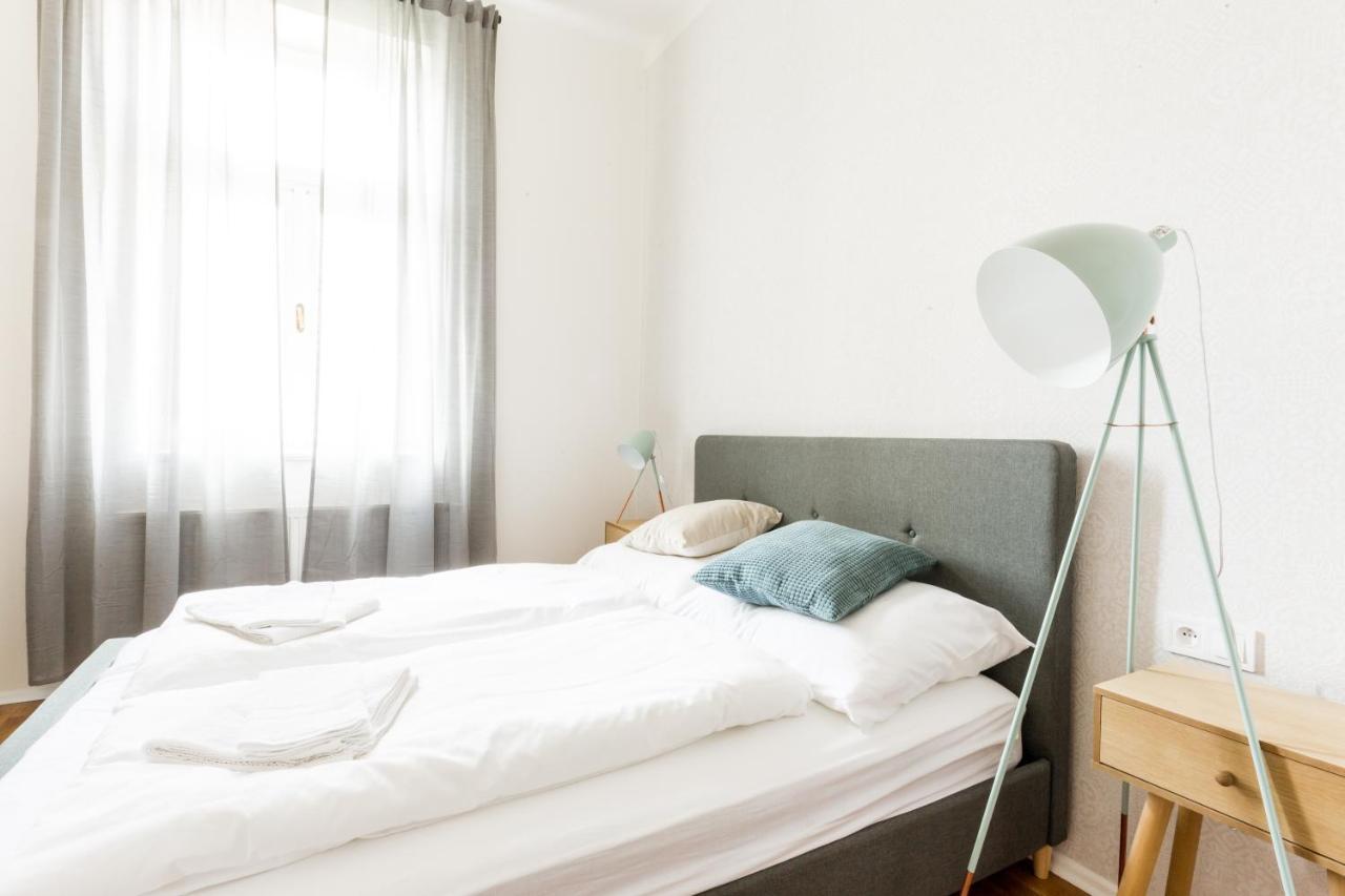 Hip Borivojova Apartment *